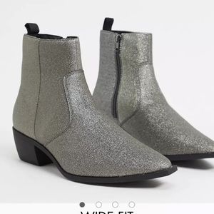 Silver Glitter Western Chelsea Boots by ASOS DESIGN Size 7